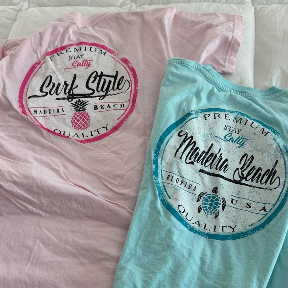 2 Surf Style Blue and Pink Short Sleeve Tees